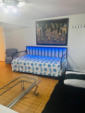 1200 sq 2 Bdrms Suite near Toronto Airport